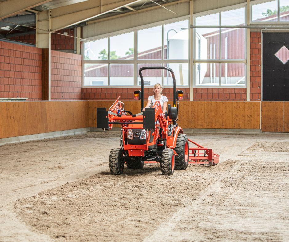 Kioti bei Rosenow's Service