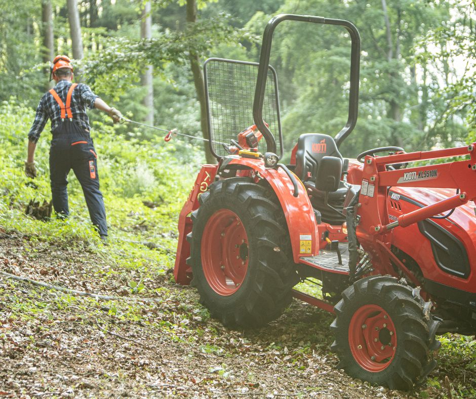 Kioti bei Rosenow's Service